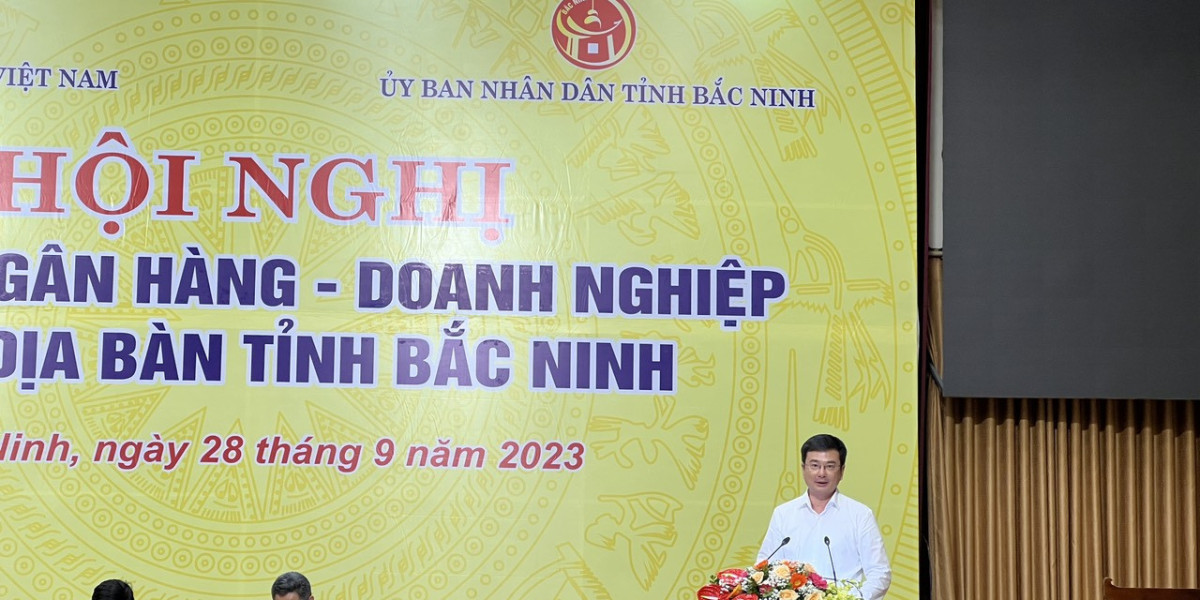 Doanh nghiệp nêu 3 điểm khó khi vay vốn, ngân hàng đau đầu vì thừa vốn, nói không hạ chuẩn