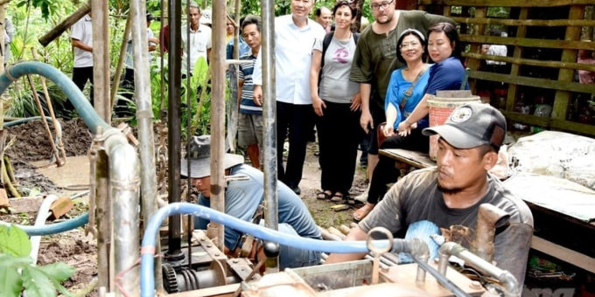 Viện trợ khoan 250 giếng nước ngầm cho người dân Kiên Giang