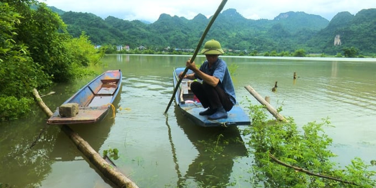 Bắc Kạn: Nhiều đồng lúa chìm sâu trong nước